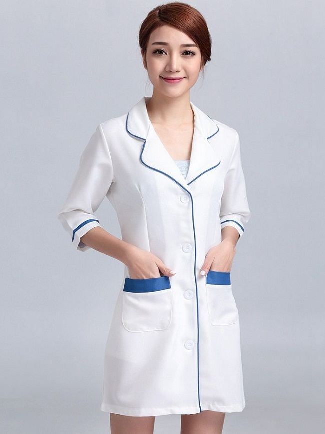 nữ điều dưỡng