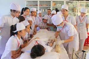 mô tả chương trình đào tạo cao đẳng điều dưỡng