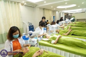 thực hành chăm sóc da