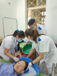 Điều dưỡng- Nghề làm dâu trăm họ