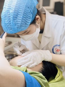 Đào tạo điều trị da mụn chuẩn Y Khoa