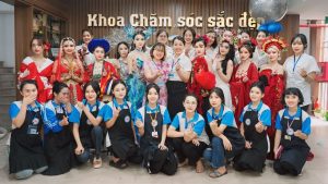 Hình ảnh sinh viên Khoa Chăm Sóc sắc đẹp sau kỳ thi Tốt Nghiệp