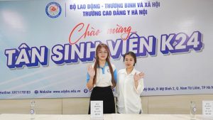 Tân sinh viên nhập học tại trường Cao đẳng Y Hà Nội - cơ sở Mỹ Đình