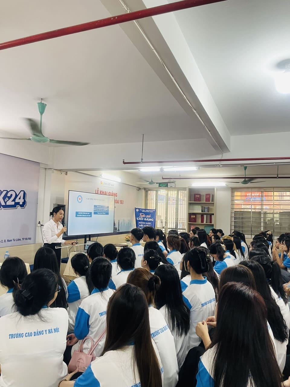 Đại diện Khoa CSSĐ gặp gỡ cùng sinh viên CSSĐ